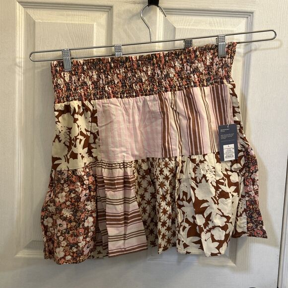 NWT Universal Thread Womens Patchwork Skirt Size Large Pink Brown Floral Stripe - Picture 1 of 16